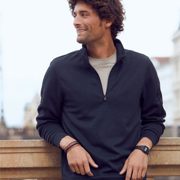 Basic Active Half Zip Thumbnail